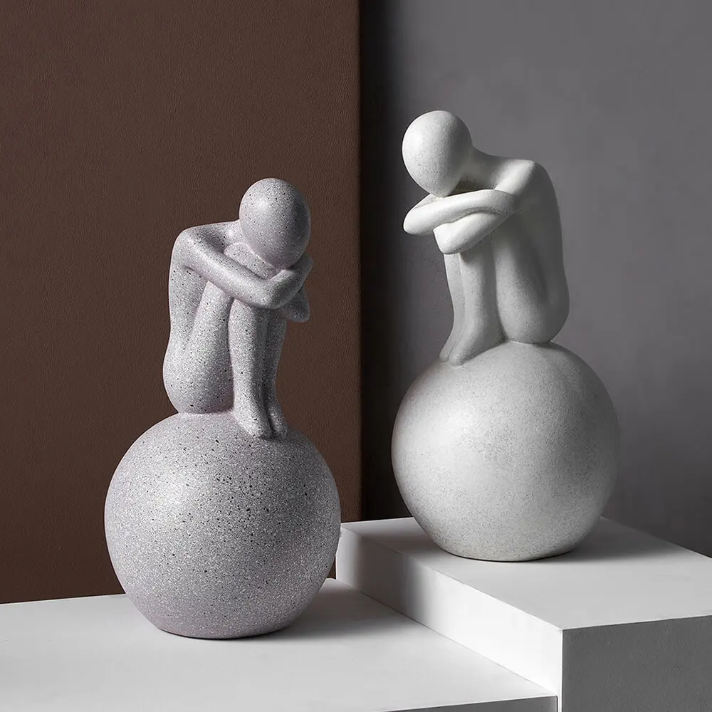 Abstrakte Charakterdekoration, – Abstract Sculpture Resin Bewertung und Preis